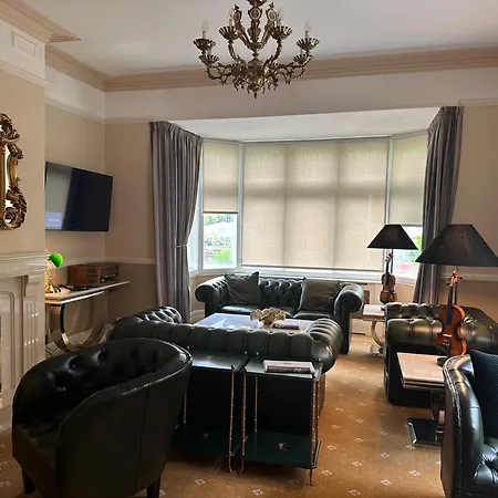 Chester House Guest House-3